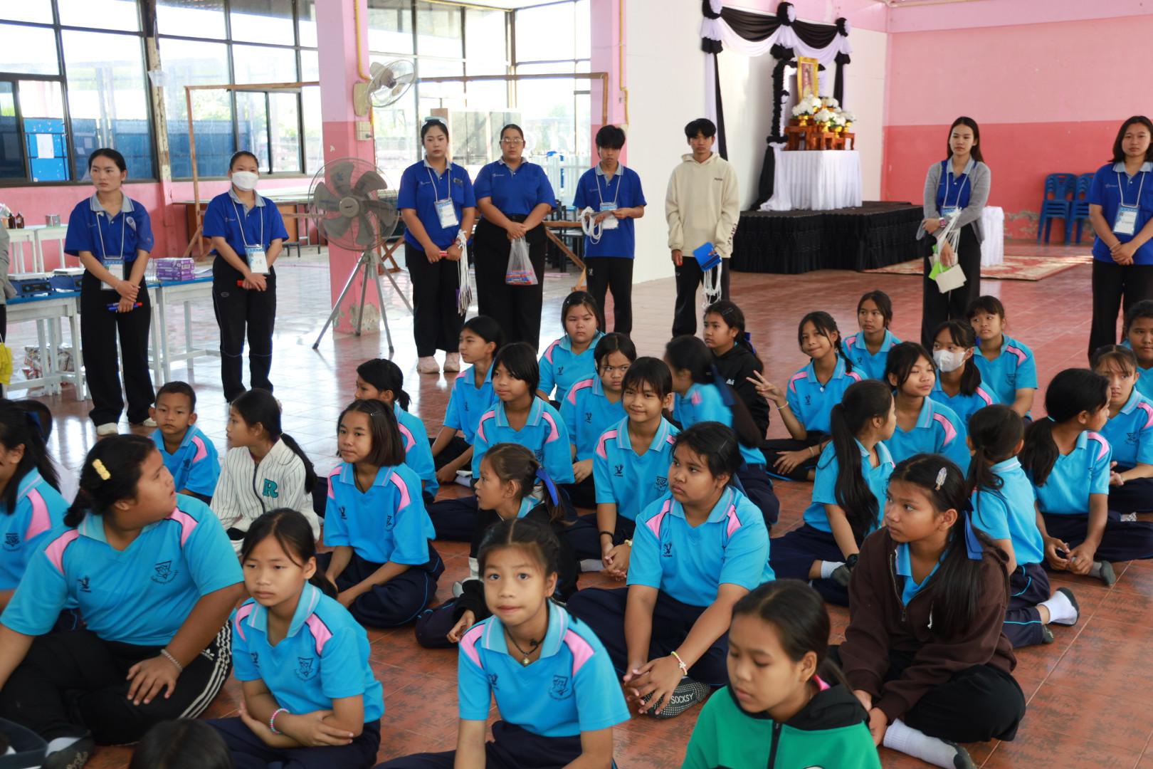 49. วันที่ 27 มกราคม 2569 โปรแกรมวิชาวิทยาศาสตร์ทั่วไป ได้จัดค่ายสเต็มศึกษาให้กับนักเรียนชั้นประถมศึกษาปีที่1-6 ณ โรงเรียนอนุบาลคลองขลุง จ.กำแพงเพชร